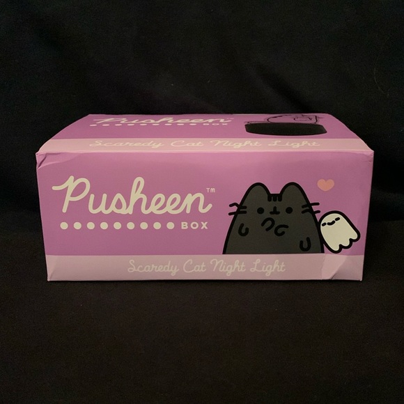 Pusheen Accessories Pusheen Scaredy Cat Night Light Led Nwt Poshmark